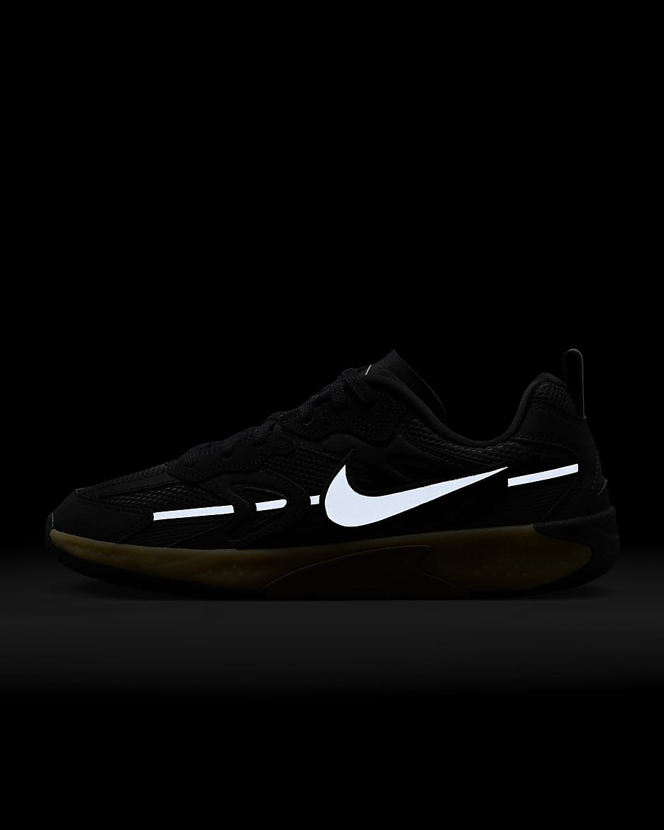 Light shoes nike online